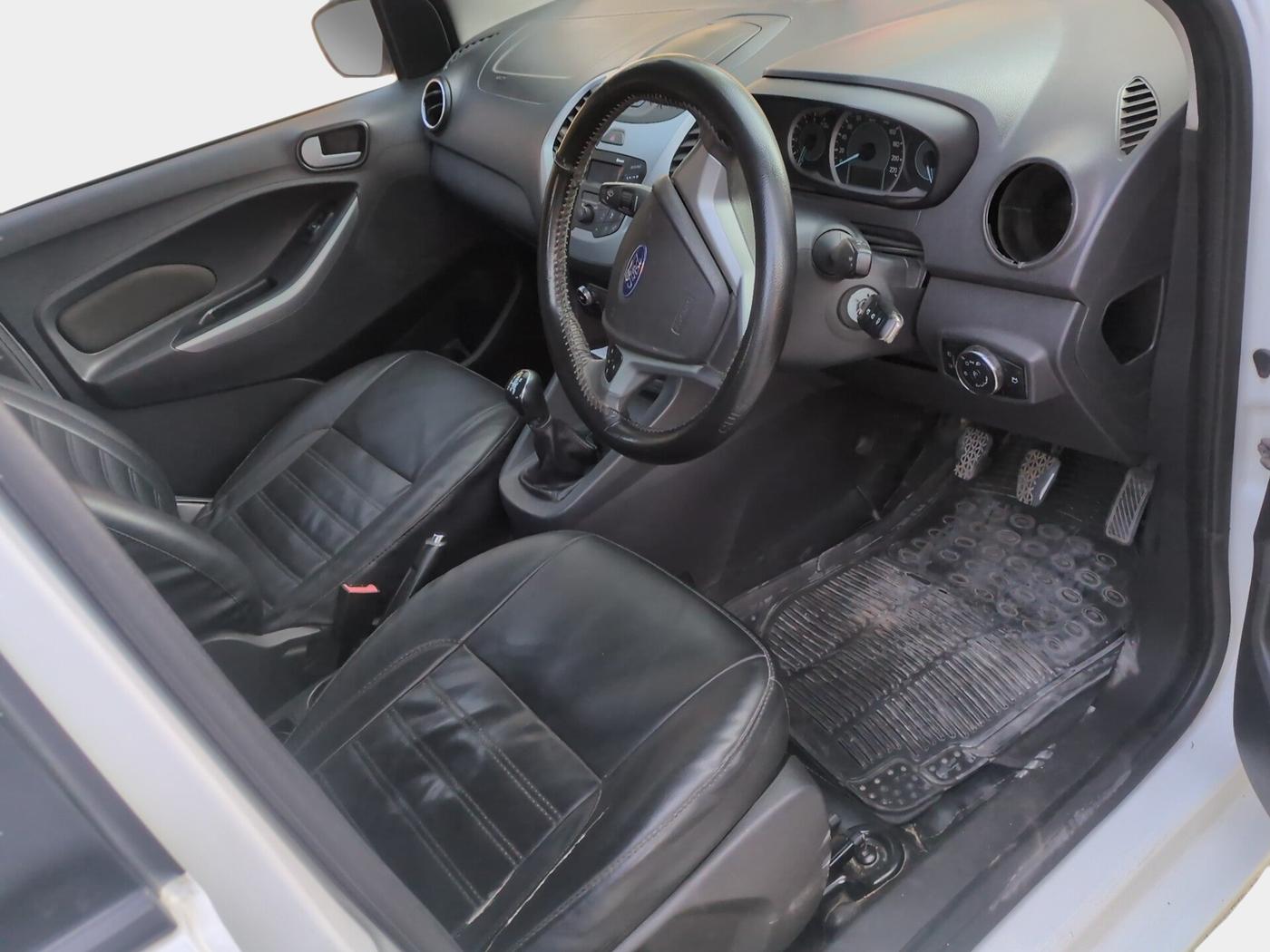 2018 Ford New Figo TITANIUM1.5 DIESEL, Diesel, Manual, 1,26,123 km, interior