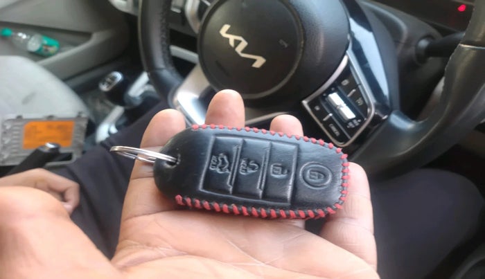 2023 KIA SONET HTX 1.0 IMT, Petrol, Manual, 43,491 km, interior