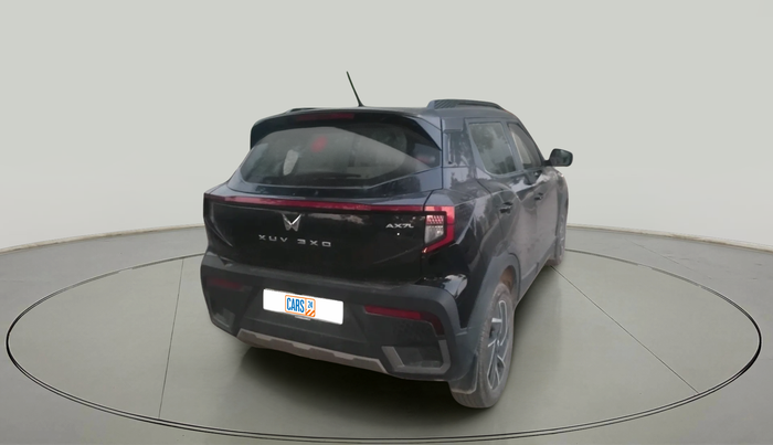 2024 Mahindra XUV 3XO AX7L 1.2 TGDi, Petrol, Manual, 7,723 km, exterior