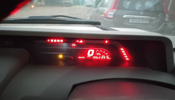 2022 Mahindra Bolero B4, Diesel, Manual, 1,06,239 km, interior