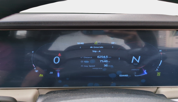 2022 Mahindra XUV700 AX 3 D MT 7 STR, Diesel, Manual, 69,448 km, interior