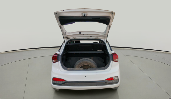 2018 Hyundai Elite i20 MAGNA EXECUTIVE 1.2, Petrol, Manual, 1,37,932 km, exterior