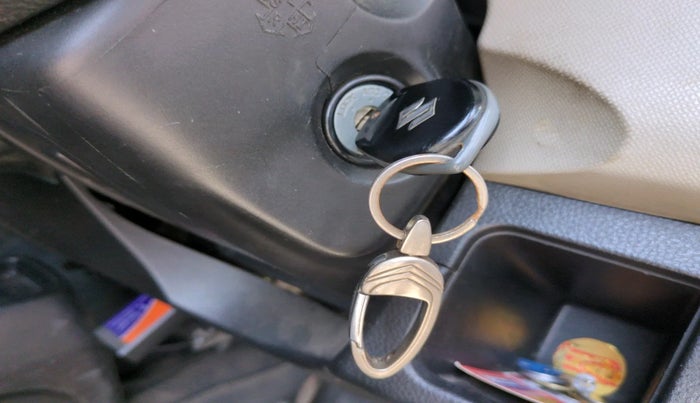 2016 Maruti Wagon R 1.0 VXI, Petrol, Manual, 45,563 km, interior