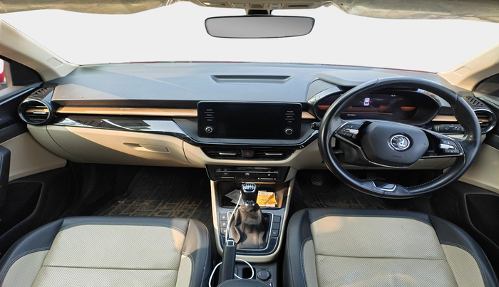 2022 Skoda SLAVIA STYLE 1.0L TSI MT, Petrol, Manual, 95,731 km, interior