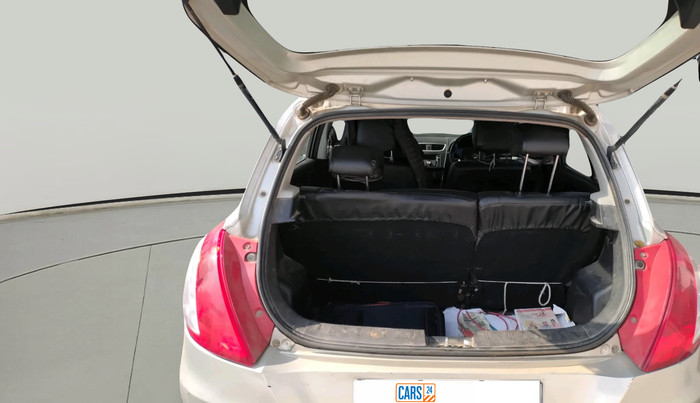 2016 Maruti Swift LDI, Diesel, Manual, 1,10,074 km, exterior