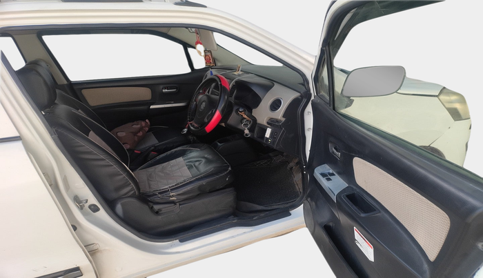 2016 Maruti Wagon R 1.0 LXI CNG, Petrol, Manual, 1,42,750 km, interior