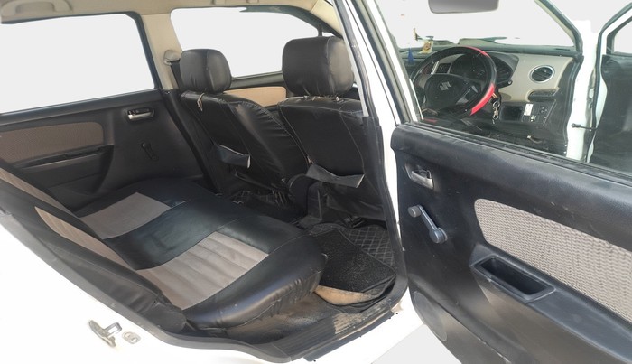 2016 Maruti Wagon R 1.0 LXI CNG, Petrol, Manual, 1,42,750 km, interior