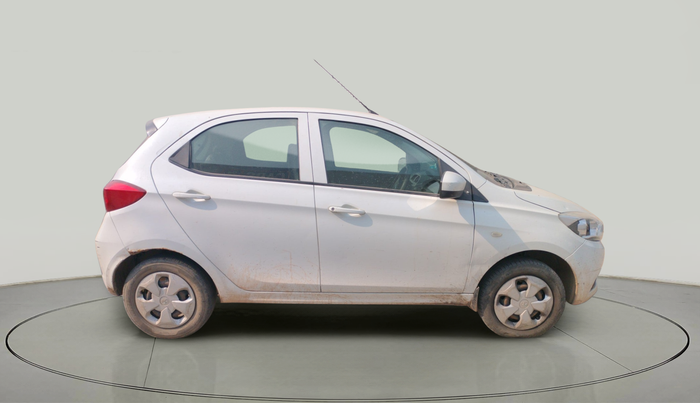 2018 Tata Tiago XT PETROL, Petrol, Manual, 1,73,183 km, exterior