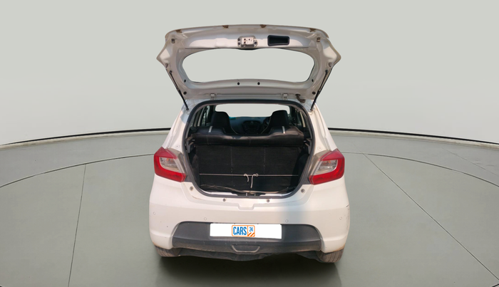 2018 Tata Tiago XT PETROL, Petrol, Manual, 1,73,183 km, exterior