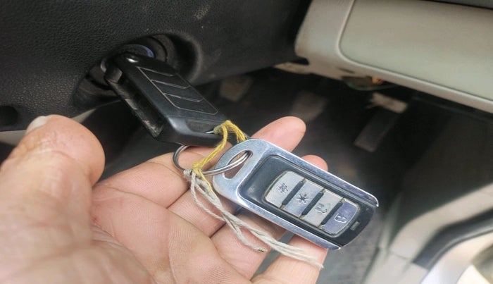 2018 Mahindra MARAZZO M2 7STR, Diesel, Manual, 1,18,258 km, interior