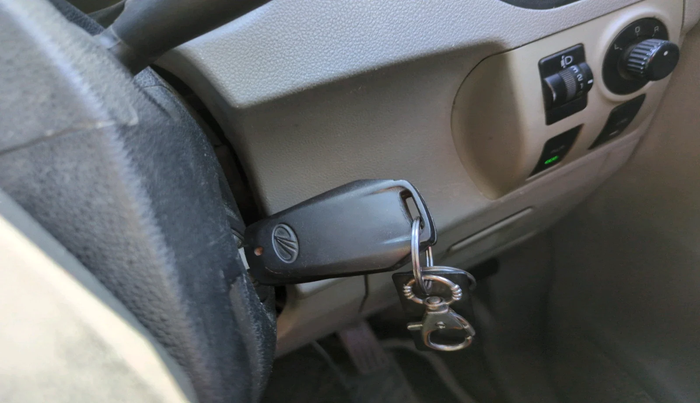 2016 Mahindra Kuv100 K8 D 6 STR, Diesel, Manual, 1,62,846 km, interior