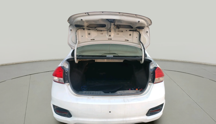 2017 Maruti Ciaz SIGMA DIESEL 1.3, Diesel, Manual, 1,18,013 km, exterior