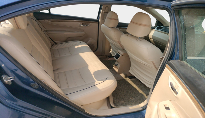 2018 Maruti Ciaz ALPHA 1.5 SHVS PETROL, Petrol, Manual, 1,18,348 km, interior