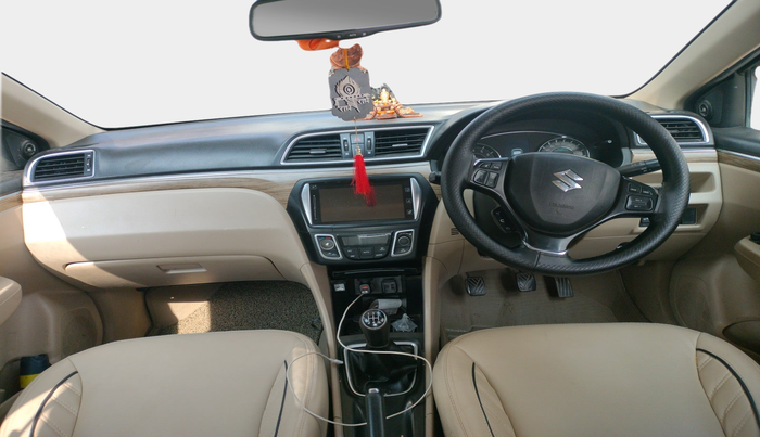 2018 Maruti Ciaz ALPHA 1.5 SHVS PETROL, Petrol, Manual, 1,18,348 km, interior