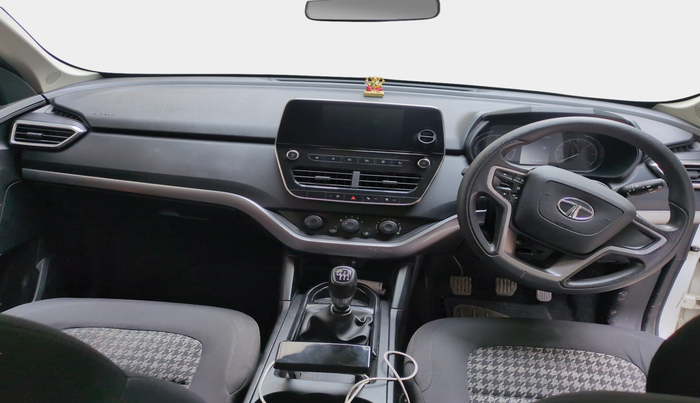 2021 Tata Harrier XM 2.0L KRYOTEC, Diesel, Manual, 74,109 km, interior