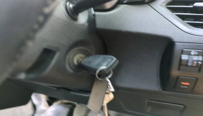 2017 Mahindra KUV 100 NXT K8 D 6 STR, Diesel, Manual, 44,443 km, interior