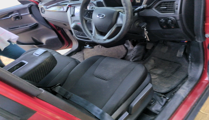 2017 Mahindra KUV 100 NXT K8 D 6 STR, Diesel, Manual, 44,443 km, interior