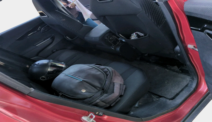 2017 Mahindra KUV 100 NXT K8 D 6 STR, Diesel, Manual, 44,443 km, interior