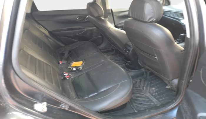 2021 Hyundai NEW I20 SPORTZ 1.2 AT, Petrol, Automatic, 44,156 km, interior