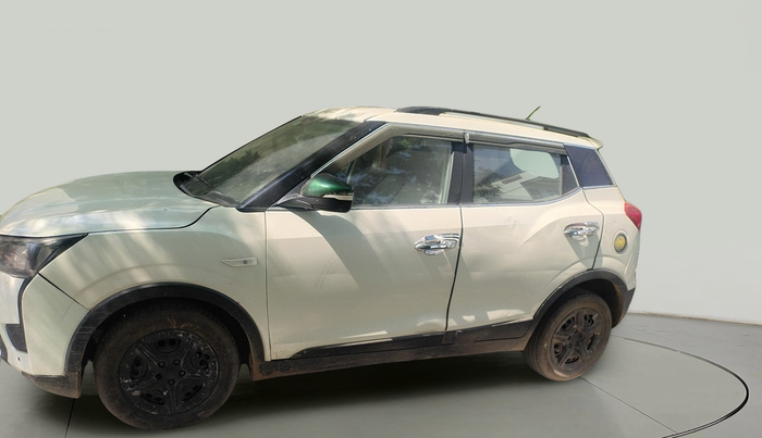 2020 Mahindra XUV300 W6 1.2 PETROL, Petrol, Manual, 89,670 km, exterior
