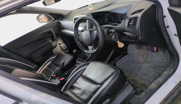 2022 Maruti Vitara Brezza LXI, Petrol, Manual, 43,259 km, interior