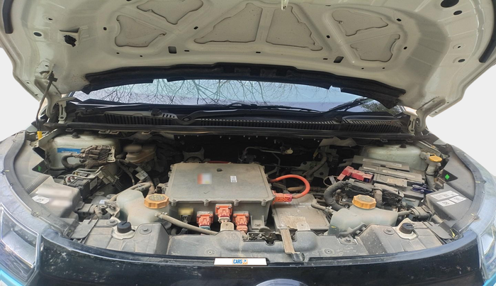 2023 Tata NEXON EV XM, Electric, Automatic, 32,925 km, exterior