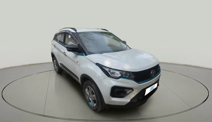 2023 Tata NEXON EV XM, Electric, Automatic, 32,925 km, exterior