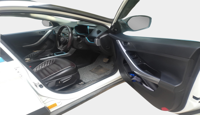 2023 Tata NEXON EV XM, Electric, Automatic, 32,925 km, interior