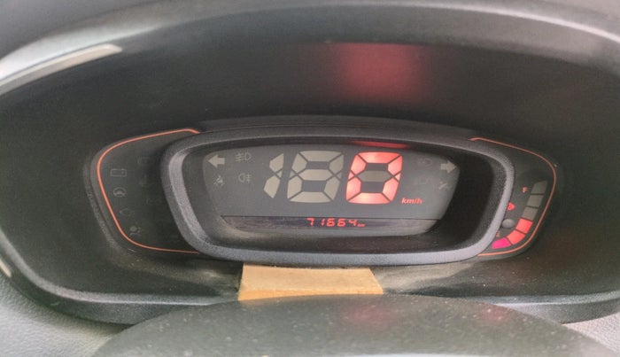 2017 Renault Kwid RXT 1.0 (O), Petrol, Manual, 71,664 km, interior