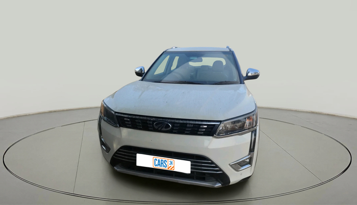 2019 Mahindra XUV300 W8 (O) 1.5 DIESEL, Diesel, Manual, 1,13,278 km, exterior