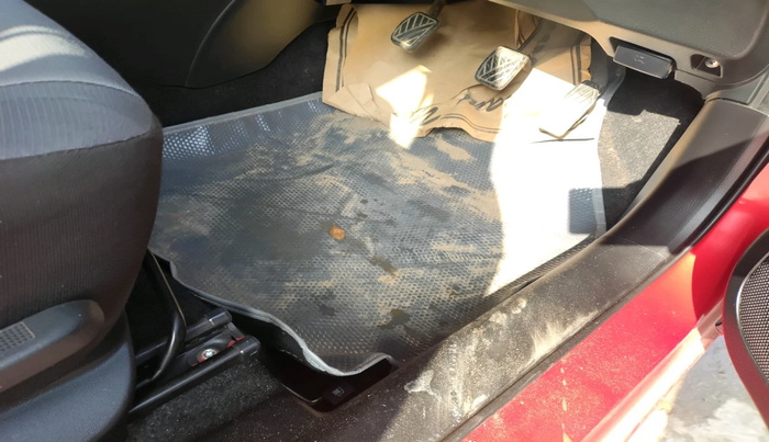 2013 Maruti Swift ZXI, Petrol, Manual, 32,391 km, interior