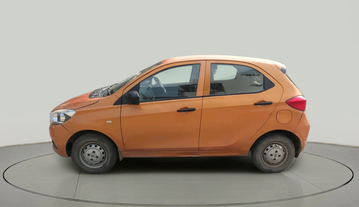 2016 Tata Tiago XM PETROL, Petrol, Manual, 1,47,620 km, exterior