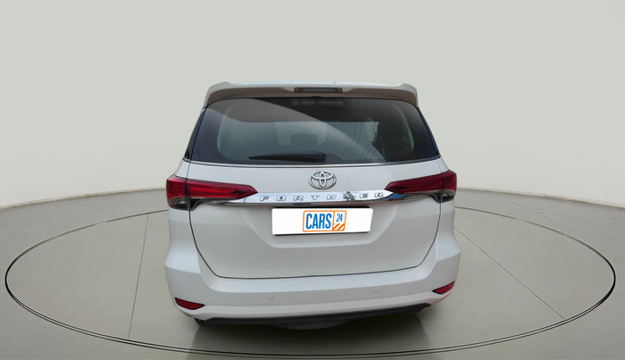 2018 Toyota Fortuner 2.8 4X2 MT, Diesel, Manual, 1,18,861 km, exterior