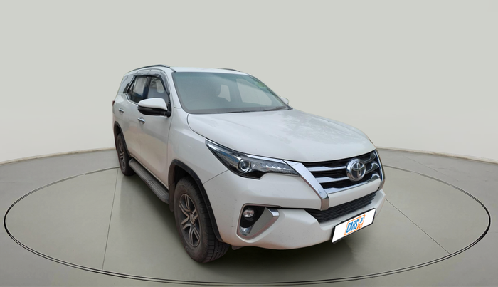 2018 Toyota Fortuner 2.8 4X2 MT, Diesel, Manual, 1,18,861 km, exterior