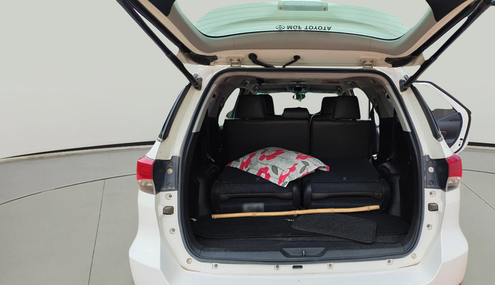 2018 Toyota Fortuner 2.8 4X2 MT, Diesel, Manual, 1,18,861 km, exterior