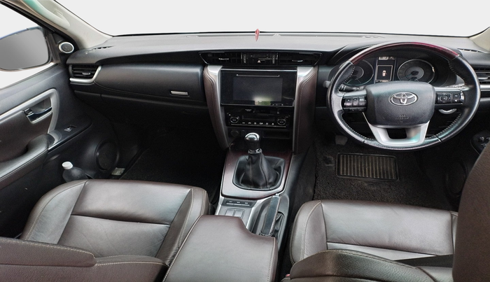 2018 Toyota Fortuner 2.8 4X2 MT, Diesel, Manual, 1,18,861 km, interior