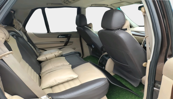 2014 Tata Safari Storme 2.2 VX 4X2, Diesel, Manual, 60,761 km, interior