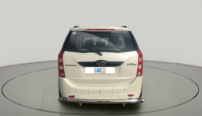 2017 Mahindra XUV500 W4 1.99, Diesel, Manual, 1,75,926 km, exterior