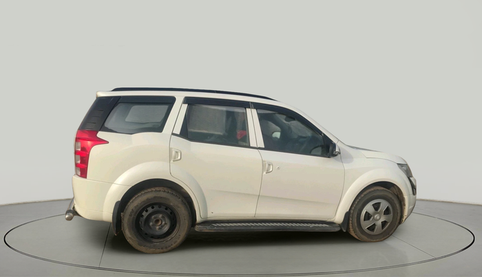 2017 Mahindra XUV500 W4 1.99, Diesel, Manual, 1,75,926 km, exterior