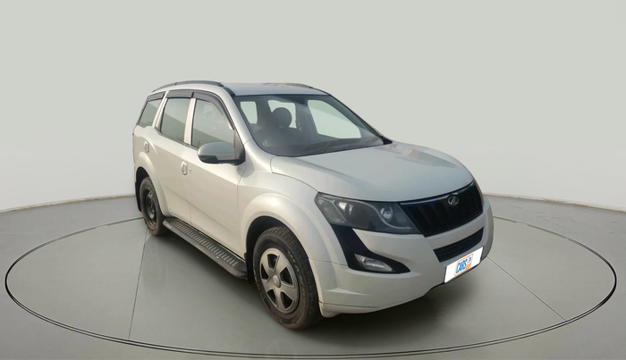 2017 Mahindra XUV500 W4 1.99, Diesel, Manual, 1,75,926 km, exterior