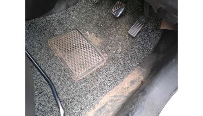 2016 Maruti Swift VDI, Diesel, Manual, 2,11,146 km, interior