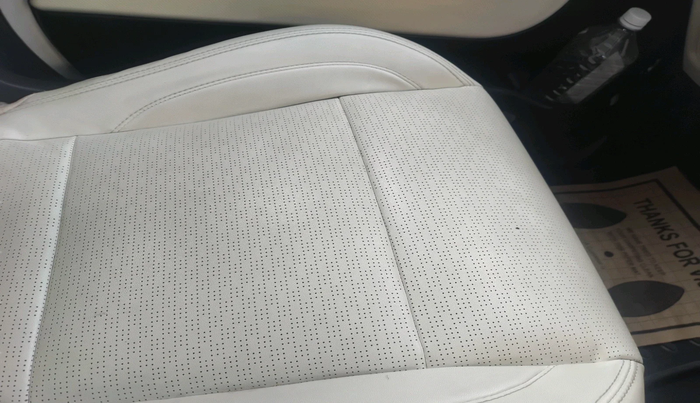 2024 Mahindra Thar Roxx MX5 Diesel AT 2WD, Diesel, Automatic, 29,760 km, interior