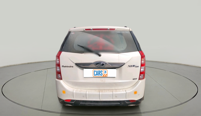 2017 Mahindra XUV500 W9 1.99, Diesel, Manual, 1,10,676 km, exterior