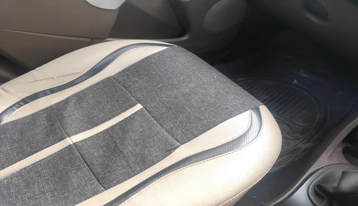 2017 Renault Duster 85 PS RXE DIESEL, Diesel, Manual, 1,15,386 km, interior