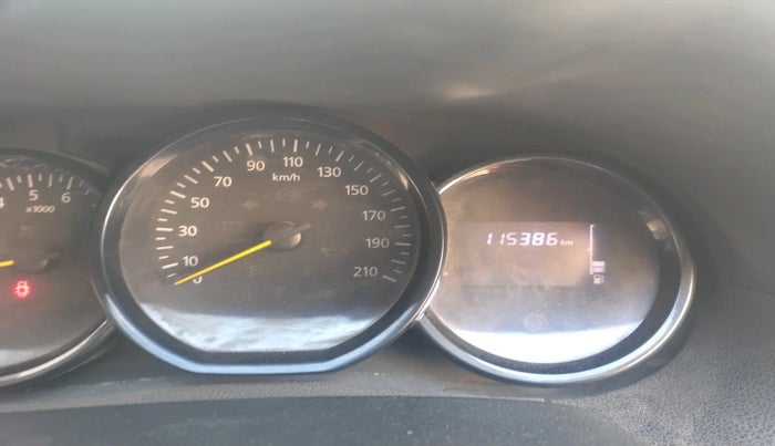 2017 Renault Duster 85 PS RXE DIESEL, Diesel, Manual, 1,15,386 km, interior