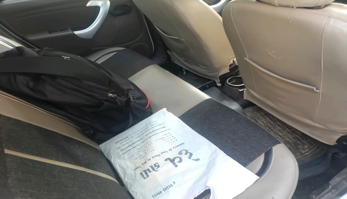 2017 Renault Duster 85 PS RXE DIESEL, Diesel, Manual, 1,15,386 km, interior