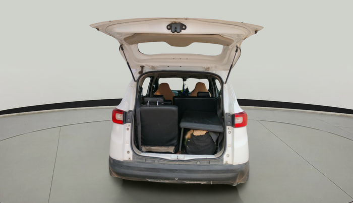 2021 Renault TRIBER RXL MT, Petrol, Manual, 38,087 km, exterior