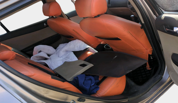 2013 Hyundai i20 ASTA 1.2, Petrol, Manual, 1,63,586 km, interior