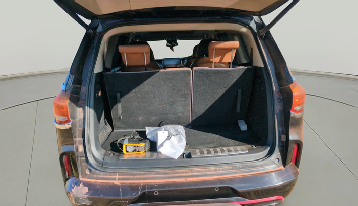 2020 MG GLOSTER SAVVY 6 STR 2.0 TWIN TURBO 4WD, Diesel, Automatic, 1,23,482 km, exterior