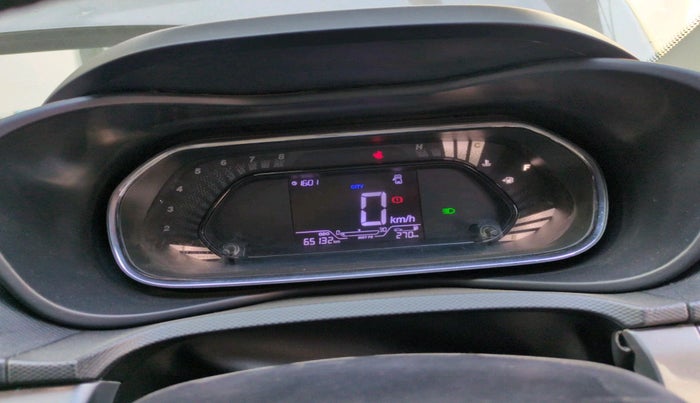 2022 Tata NEXON XM PLUS SUNROOF PETROL, Petrol, Manual, 65,132 km, interior